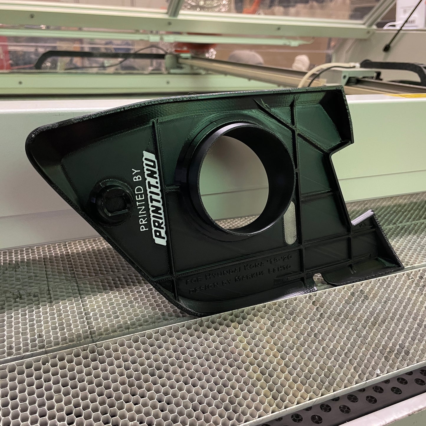 Laddlucka till Hyundai Kona 19-20