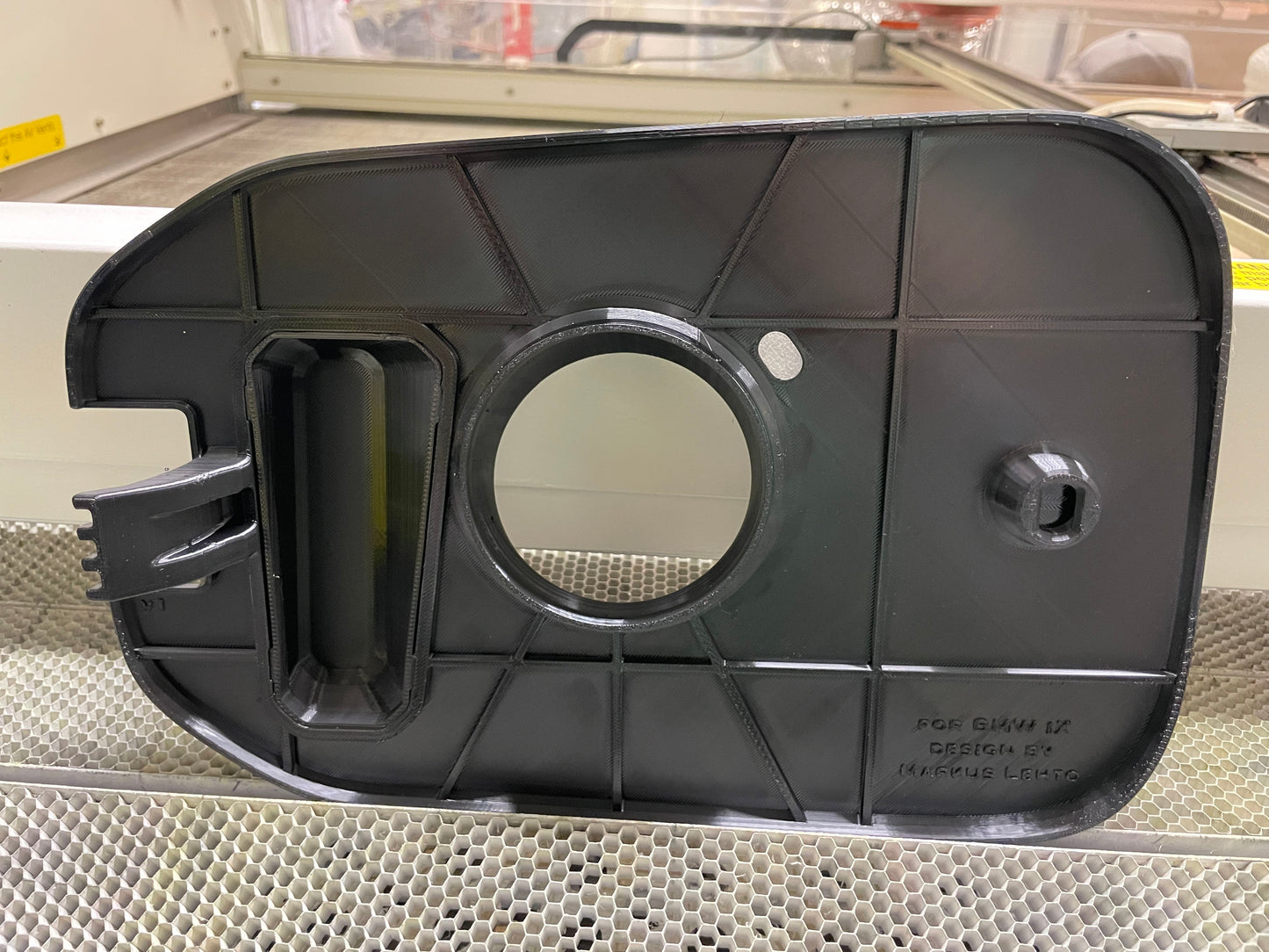 Charging cover BMW iX