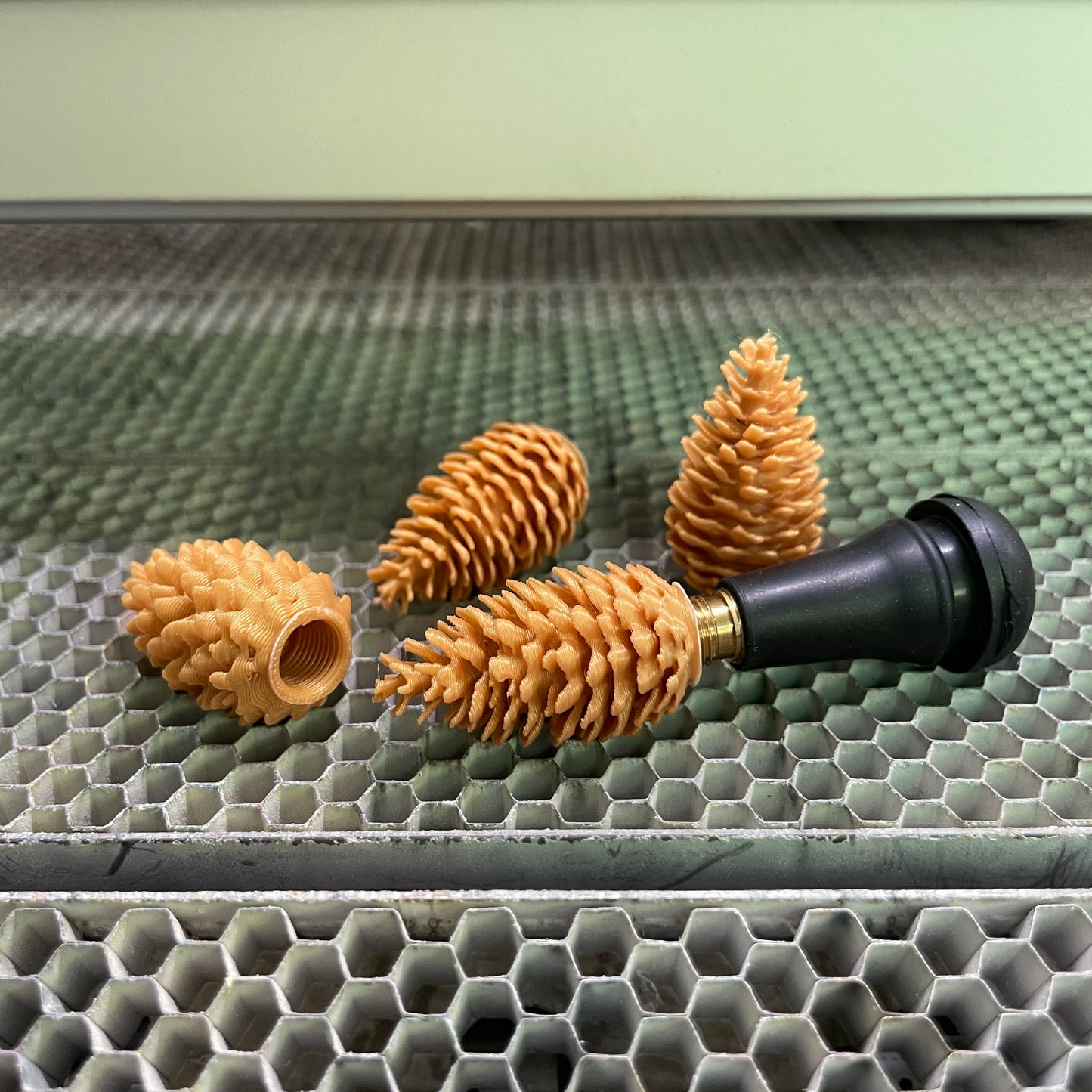 Valve cap - Pinecone