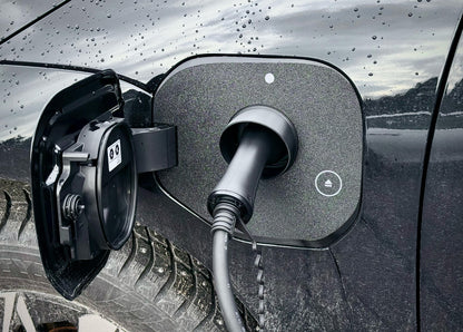 Charge cover Toyota bZ4X